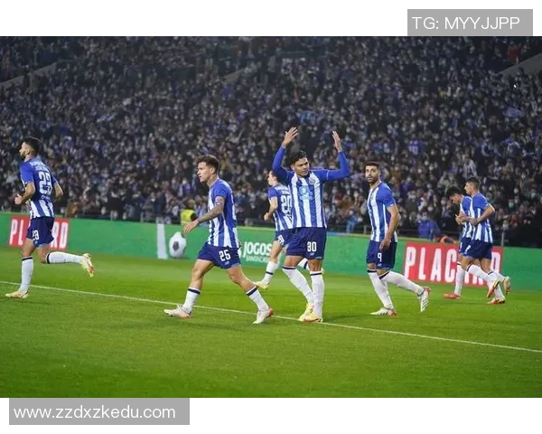 中超精彩对决波尔图逆转本菲卡6比2绝杀瞬间引发全场狂欢